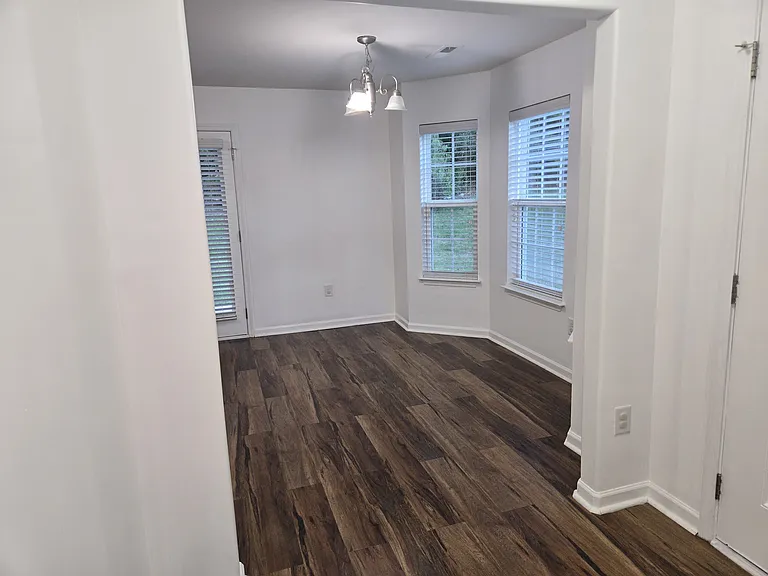 6522 Ashebrooke Dr — Photo 22