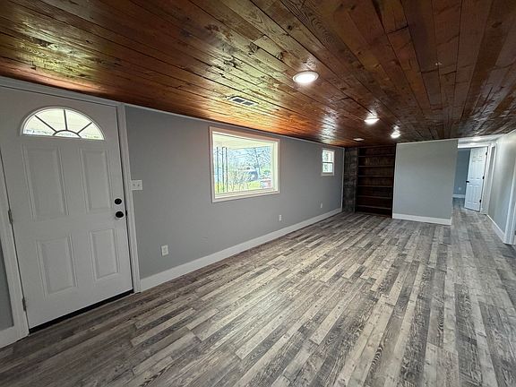 5th image of 171 Slate Rd