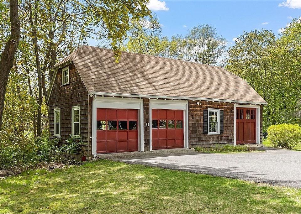 260 Lancaster Ave, Lunenburg, MA 01462 Zillow