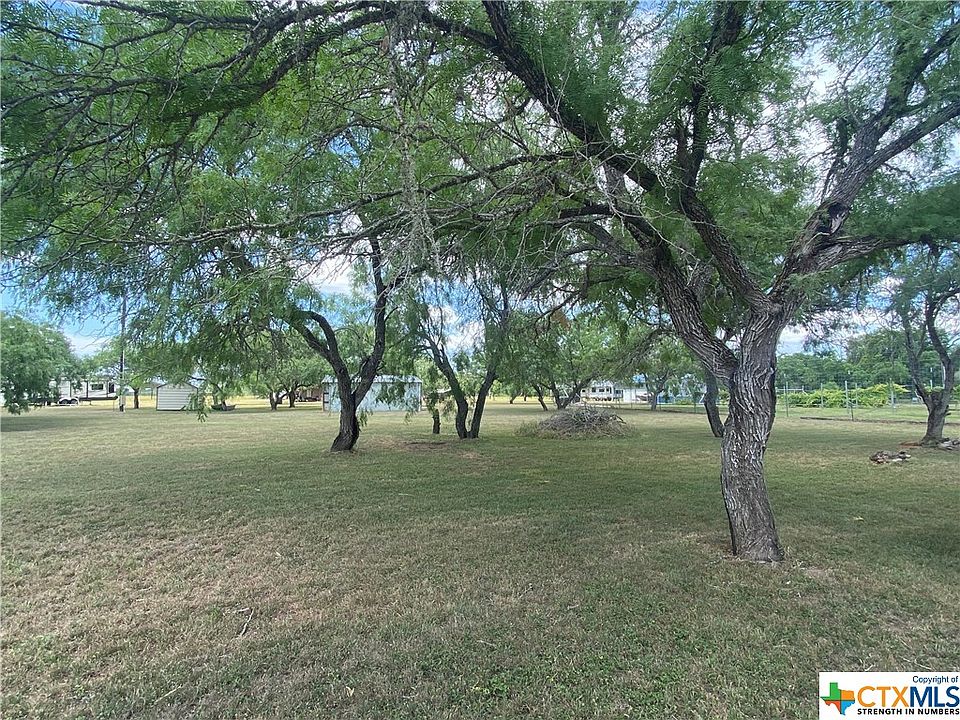 408 Goodwin Rd, Gonzales, TX 78629 Zillow