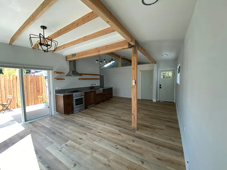 Large open concept livingroom and kitchen