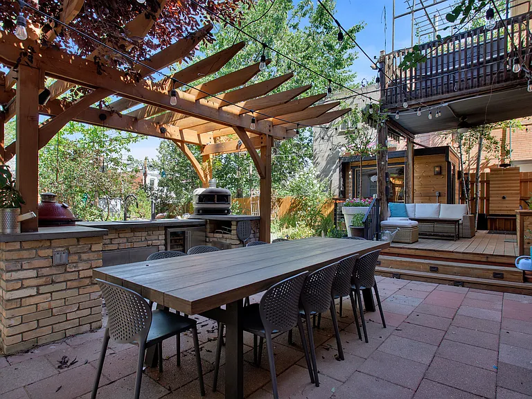 1245 N Emerson St — Photo 38