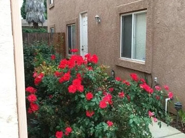 547 Hart Dr, El Cajon, CA 92021