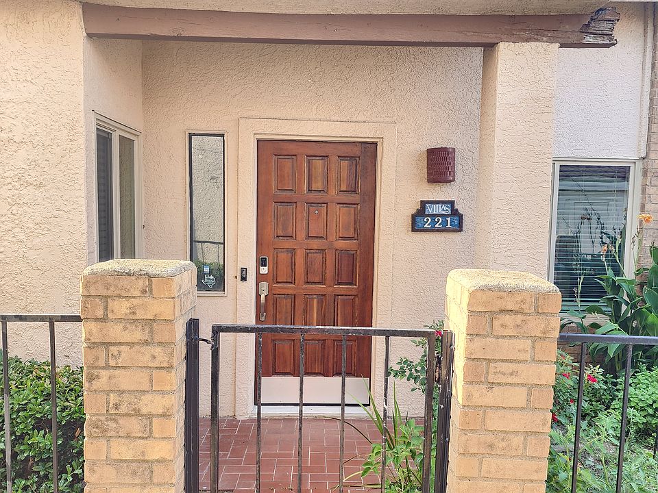 Main enterance