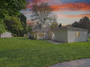 432 Eagle Pass St, Lapeer, MI