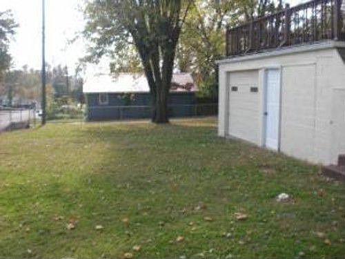 4th image of 540 Farragut Ave