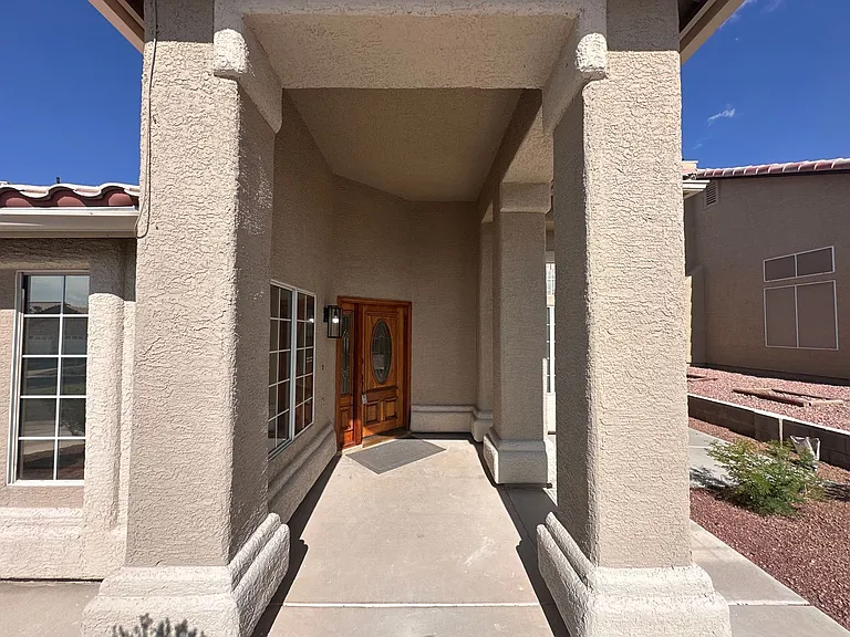 8256 Lone Feather Ln — Photo 34