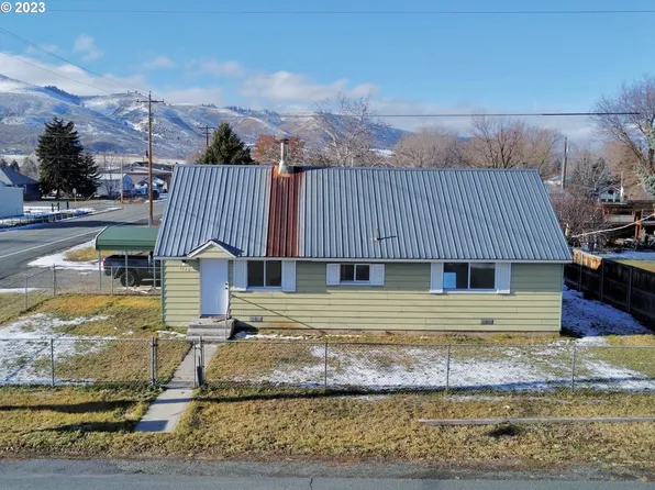 2125 14th St, Baker City, OR 97814