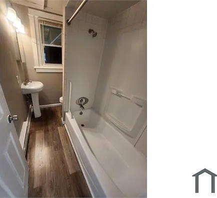2 bed, 571 sqft, $1,395 — Photo 2