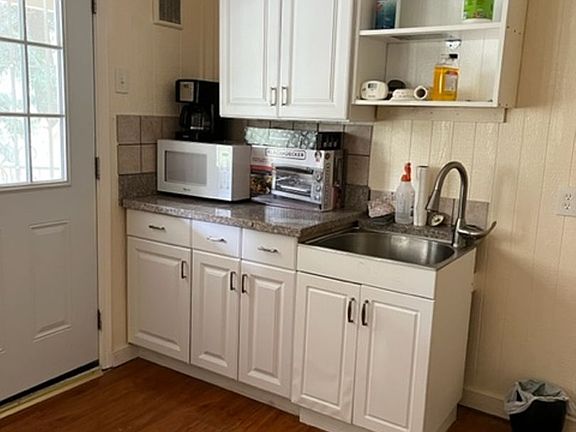4th image of 24051 Zurich Dr