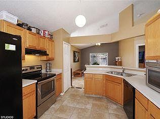 4th image of 4128 Stonefield Dr