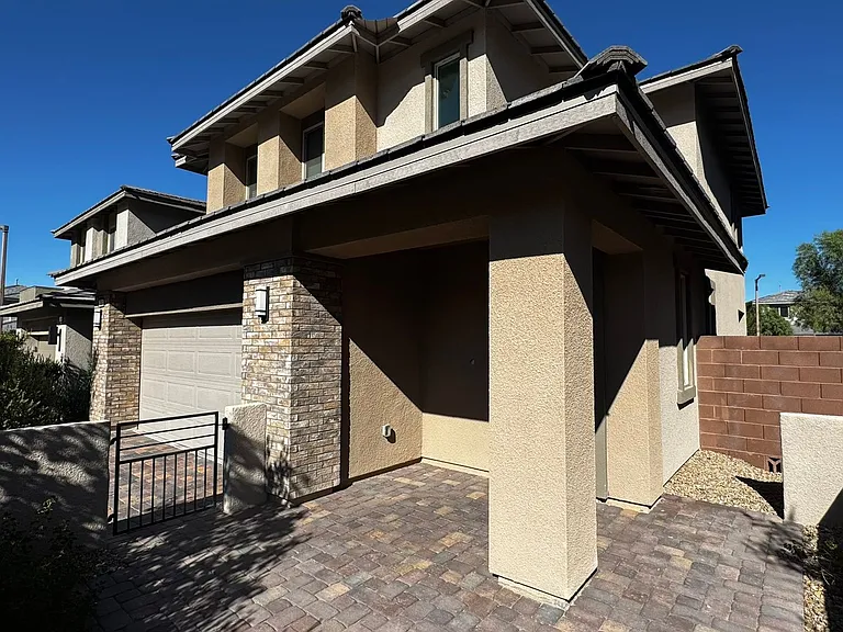 7080 Garnet Crest Ct — Photo 2