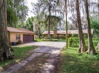 1109 N Oak Ridge Dr, Lorida, FL 33857