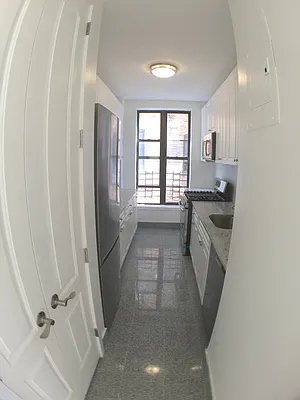 Rented by Newcastle Realty Services | media 13