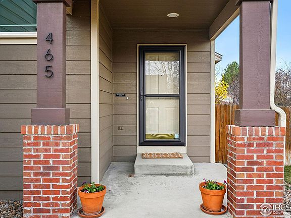 3rd image of 465 Vernier Ct