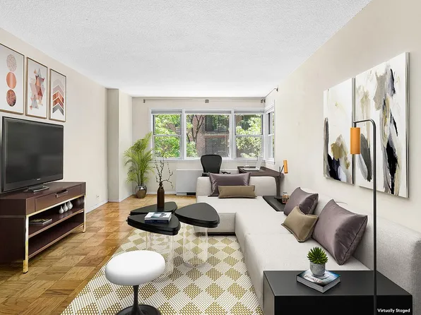 77 E 12th St APT 3H, New York, NY 10003