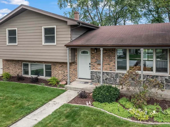 1246 E 168th St, South Holland, IL 60473