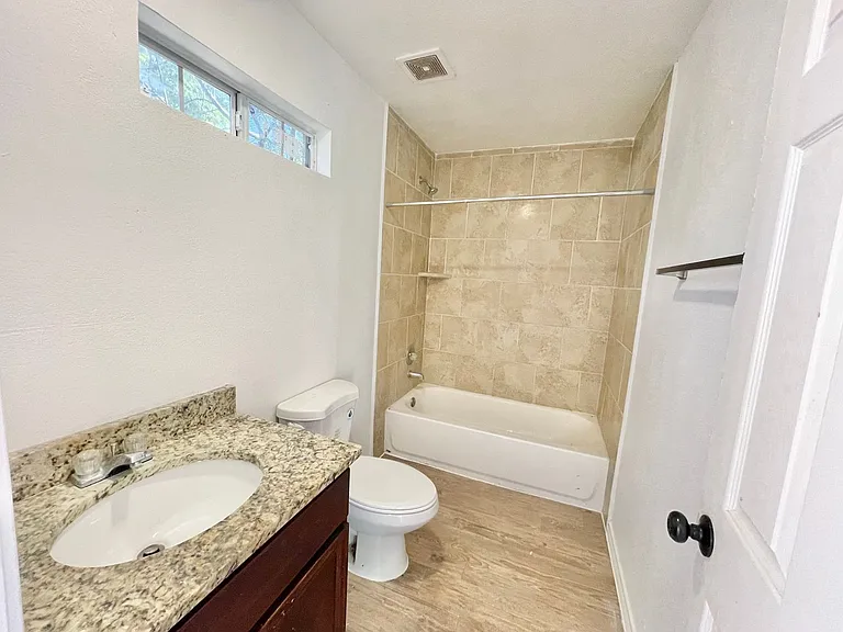 1033 Rivas St #301 — Photo 7