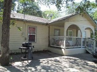 1513 Robeson St, Bryan, TX 77803