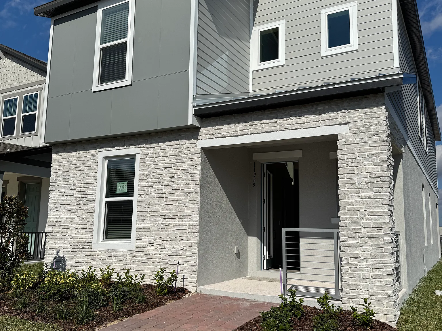4 bed, 2424 sqft, $3,295 — Photo 1