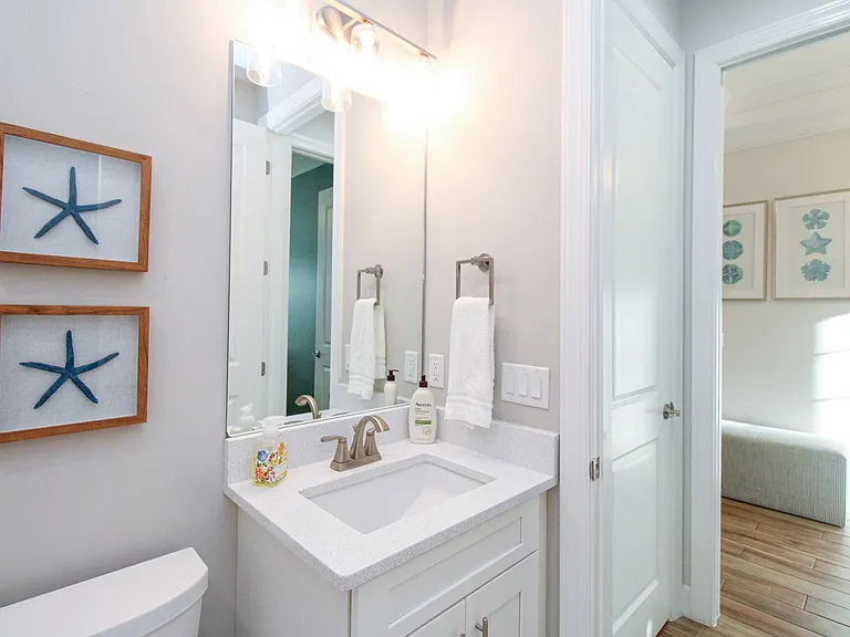9423 Terresina Dr — Photo 27