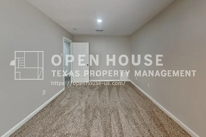 2314 Pebbledowne Cir — Photo 12