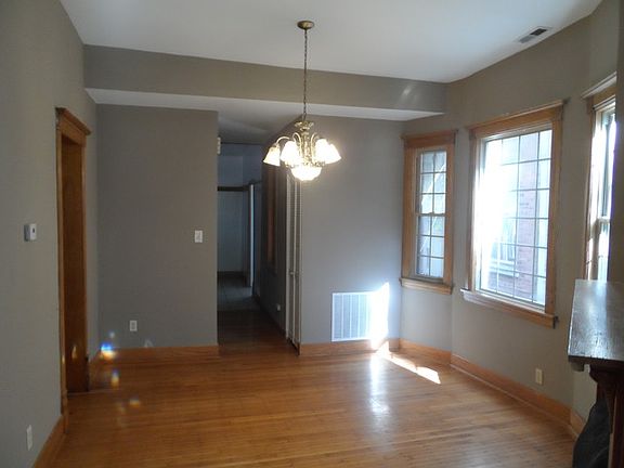 4th image of 110 Home Ave