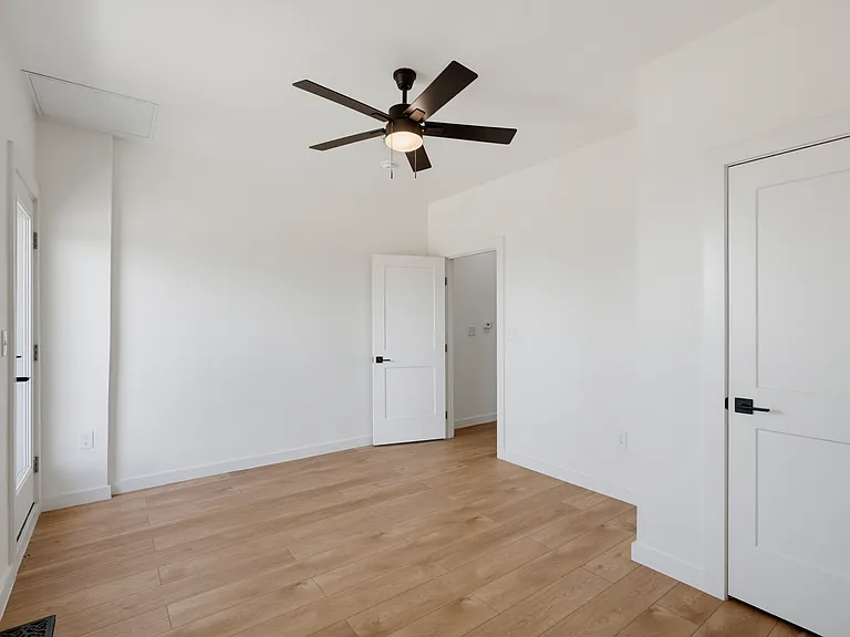 504 S Oconnor Rd — Photo 6