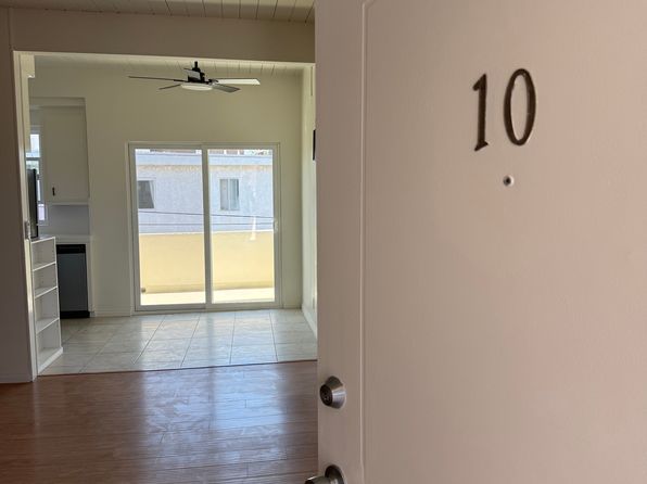 3200 Bagley Ave APT 10