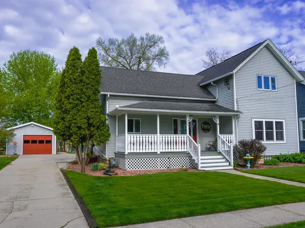 231 Campbell St, Columbus, WI 53925