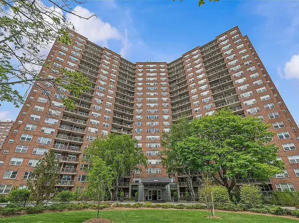 5800 Arlington Ave APT 18J, Bronx, NY 10471