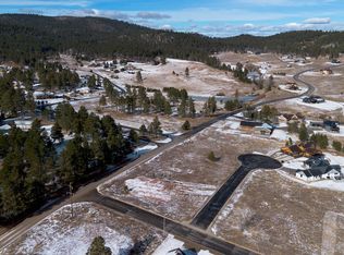 5 Covered Wagon Ct, Sturgis, SD 57785