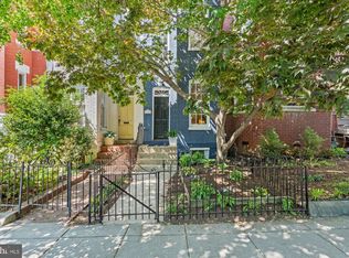 142 D St SE, Washington, DC 20003