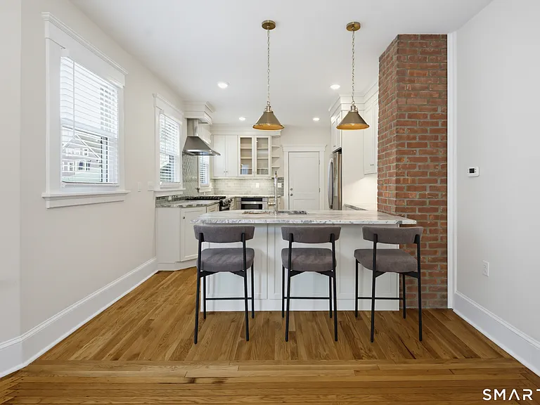 64 Pendleton St #1 — Photo 5