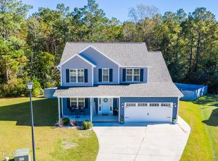 508 Diamond Ridge Ct, Hubert, NC 28539