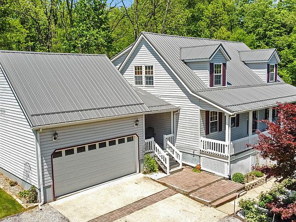 2nd image of 324 Lakeview Heights Dr