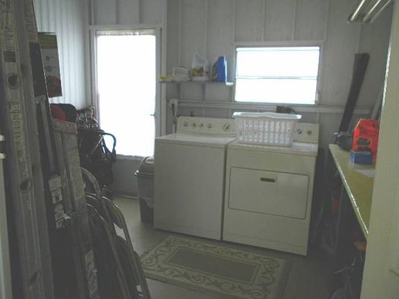 LaundryRm-Shed