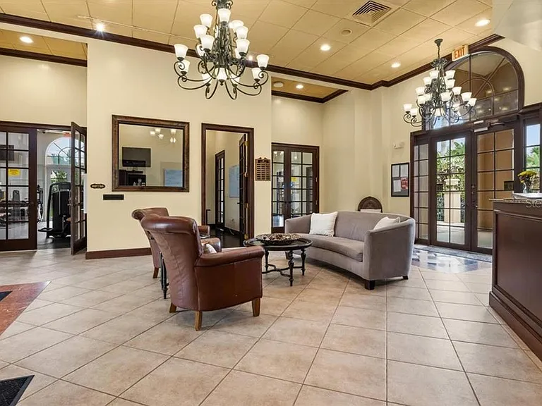 4056 Sunset Lake Dr — Photo 9