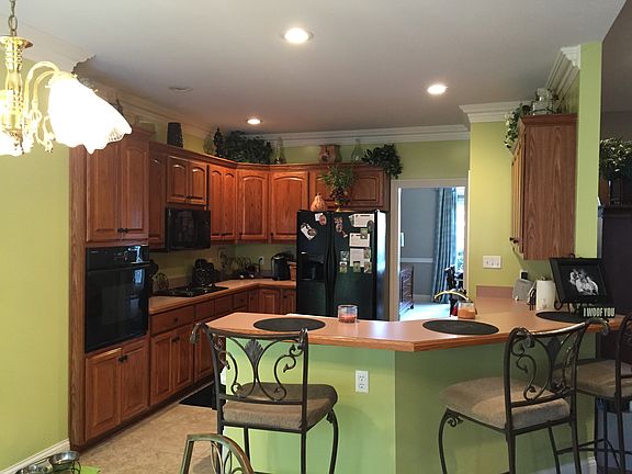 5th image of 3004 Waterside Way