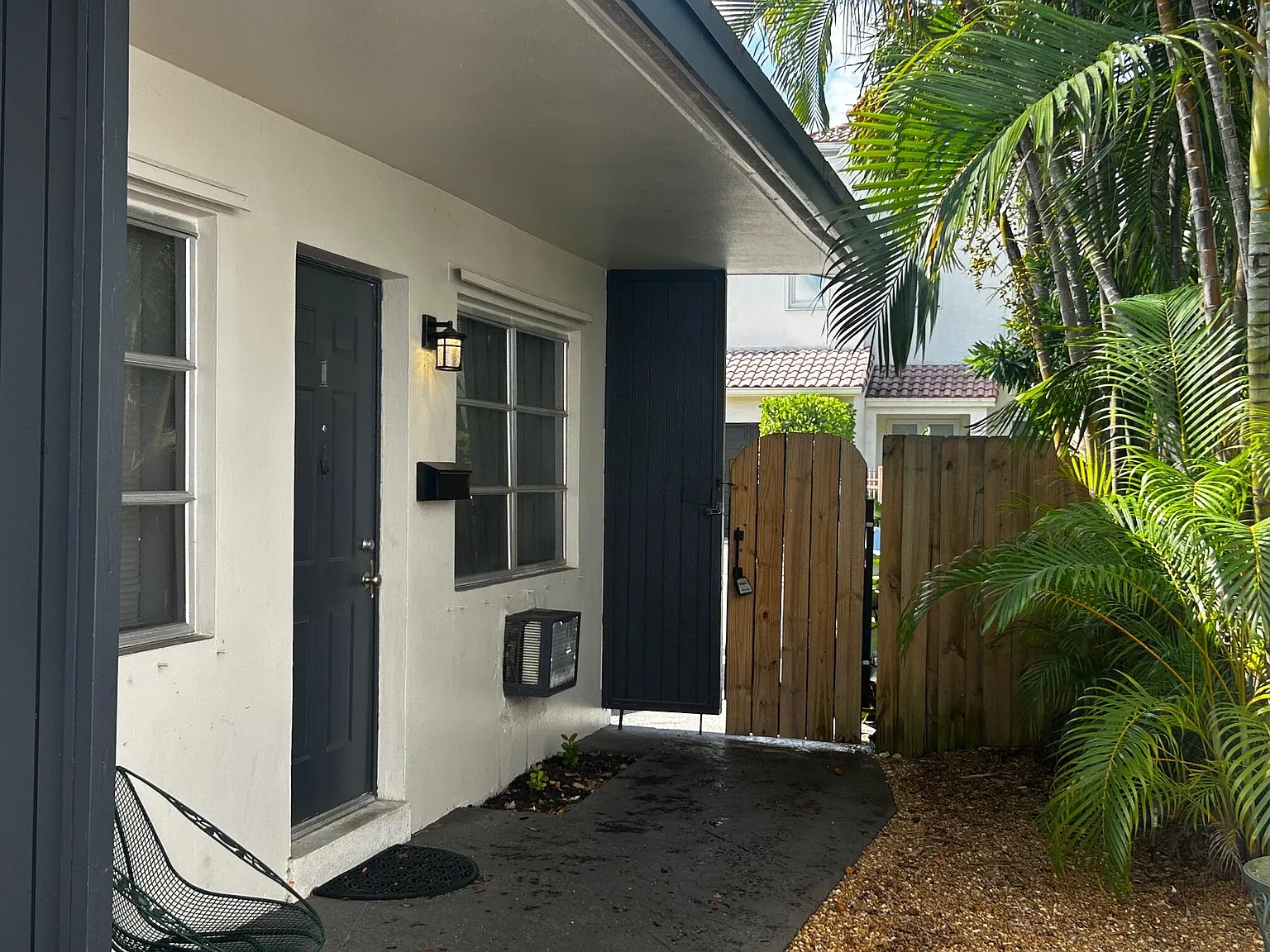 2 bed, 1.0 bath, 700 sqft, $3,400 — Photo 4