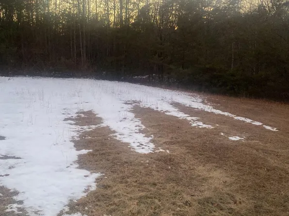 534 Mockingbird Ln, Gladstone, VA 24553