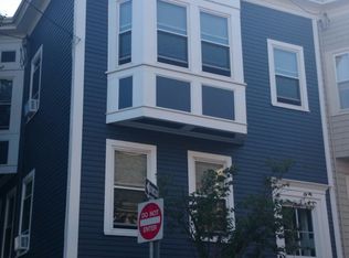91 1/2 Russell St, Boston, MA 02129