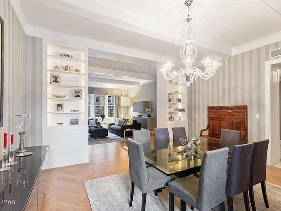 3rd image of 302 W 86th St APT 8B