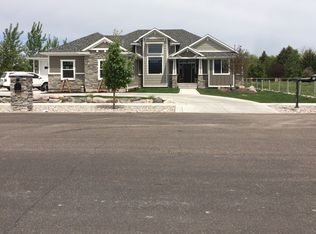 560 Homestead Rd, Chubbuck, ID 83202