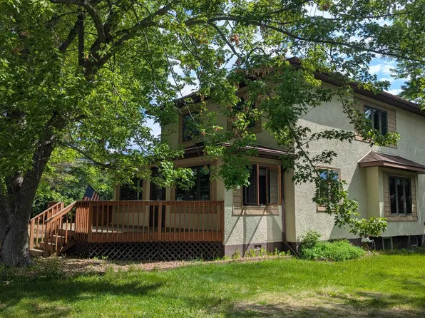 219 S Main St, Upsala, MN 56384