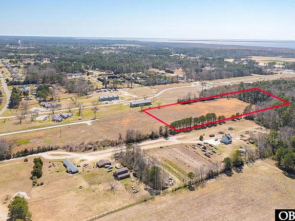 4th image of 108 Firefly Ln