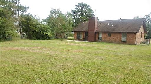2nd image of 919 Sweetgum Dr