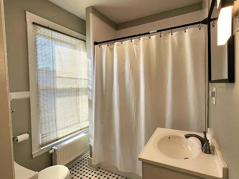 257 Vaughan St #2 — Photo 19