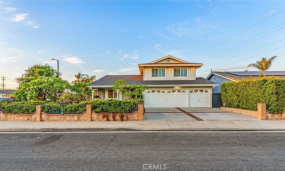 1st image of 8505 Arma St
