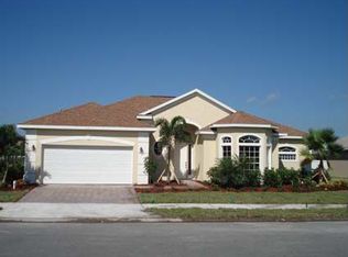 1438 Tipperary Dr, Melbourne, FL 32940